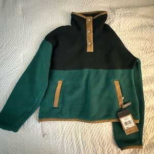 North face Sherpa pullover